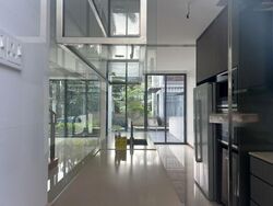 Hillcrest Villa (D11), Terrace #474660171